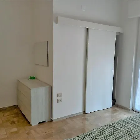 住宿加早餐酒店 La Vela 4*